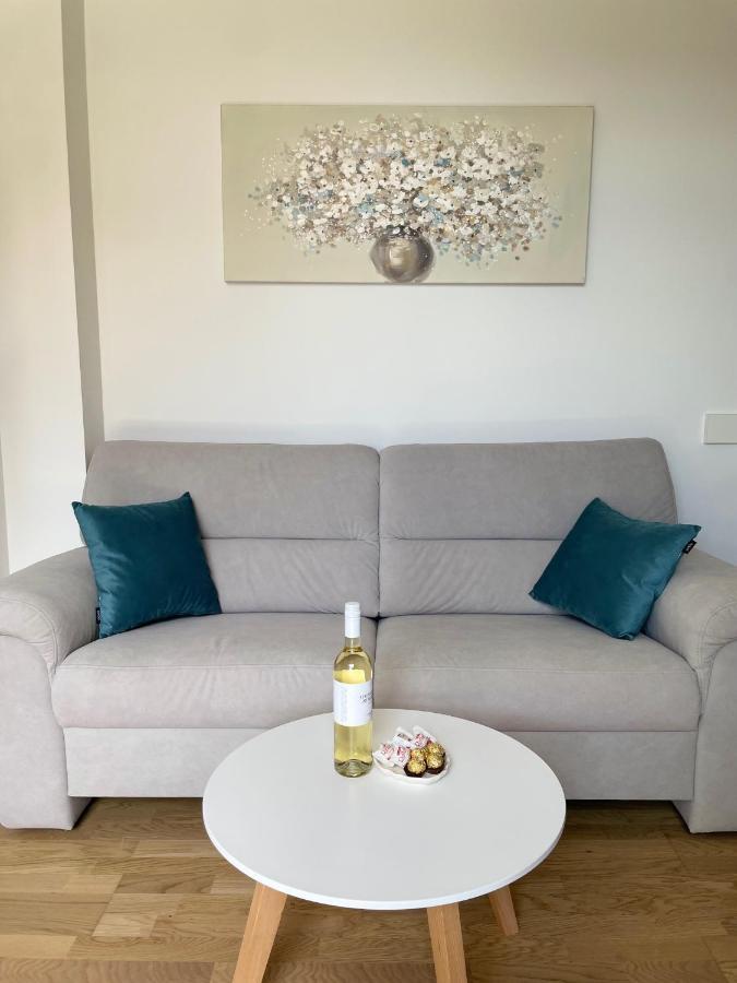 Studio Apartment Maris Podstrana Zewnętrze zdjęcie